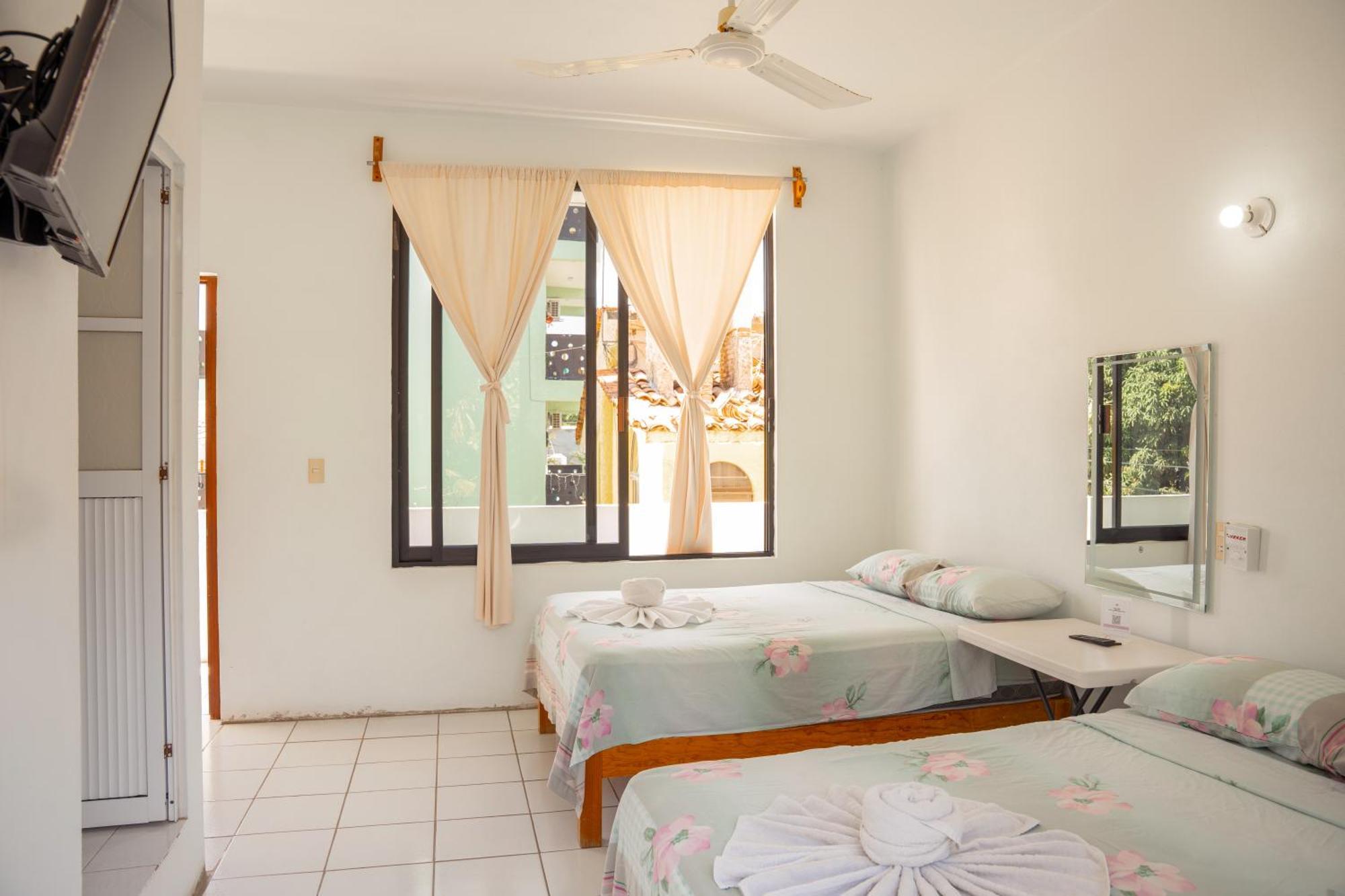 פוארטו אסקונדידו Hotel Palmarito מראה חיצוני תמונה