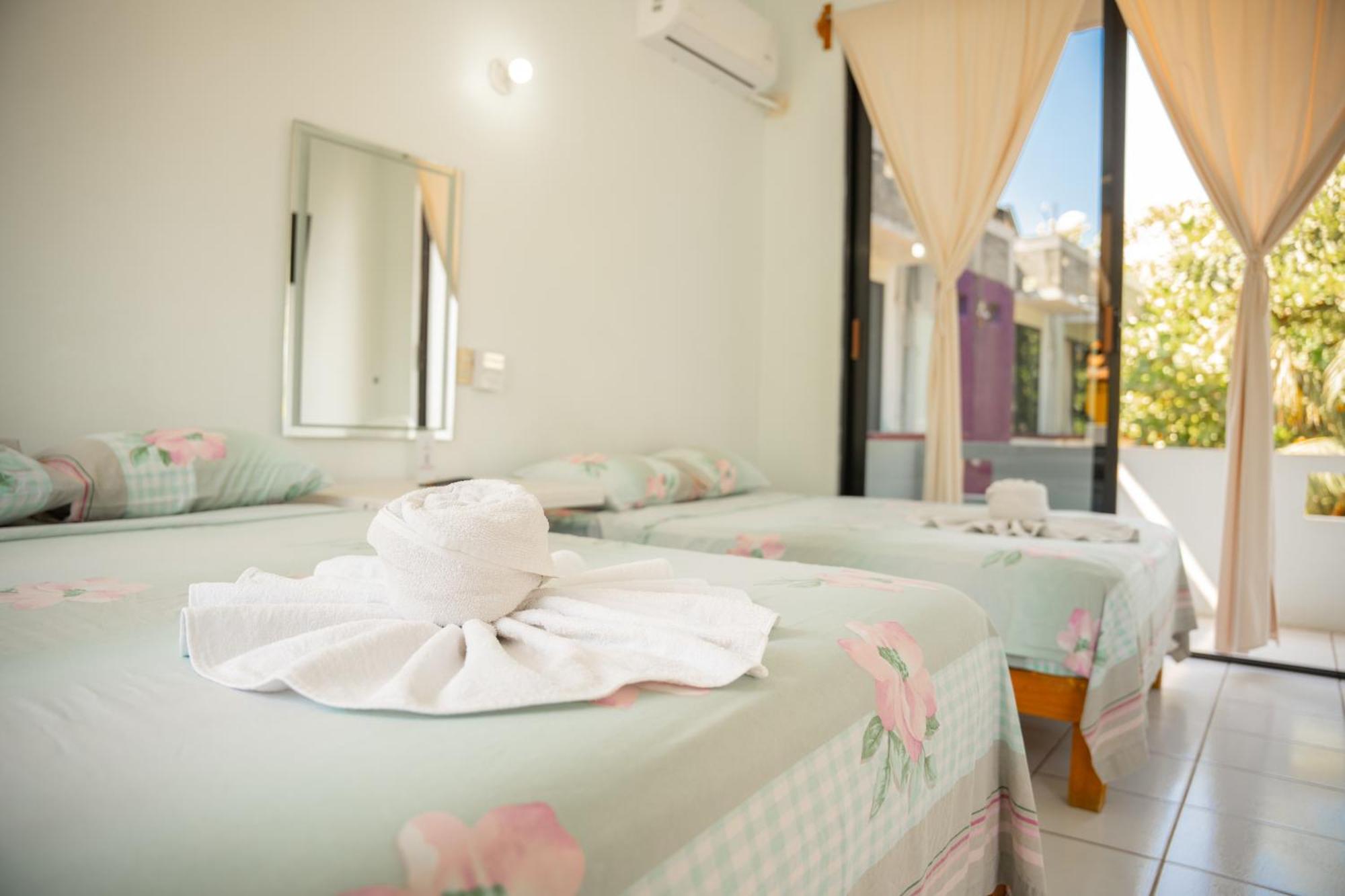 פוארטו אסקונדידו Hotel Palmarito מראה חיצוני תמונה