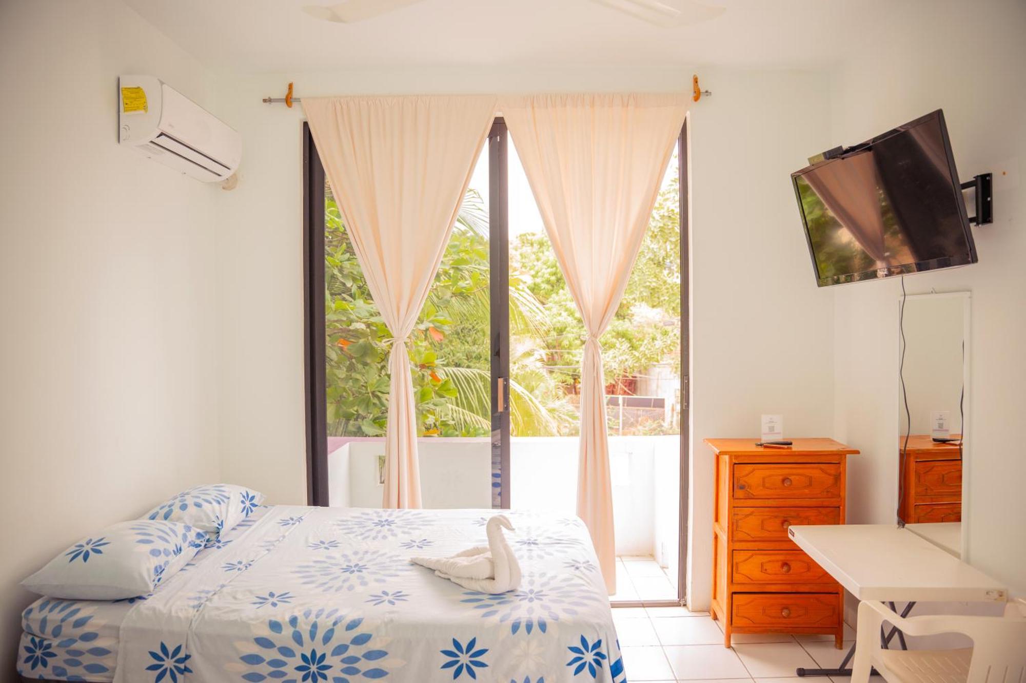 פוארטו אסקונדידו Hotel Palmarito מראה חיצוני תמונה